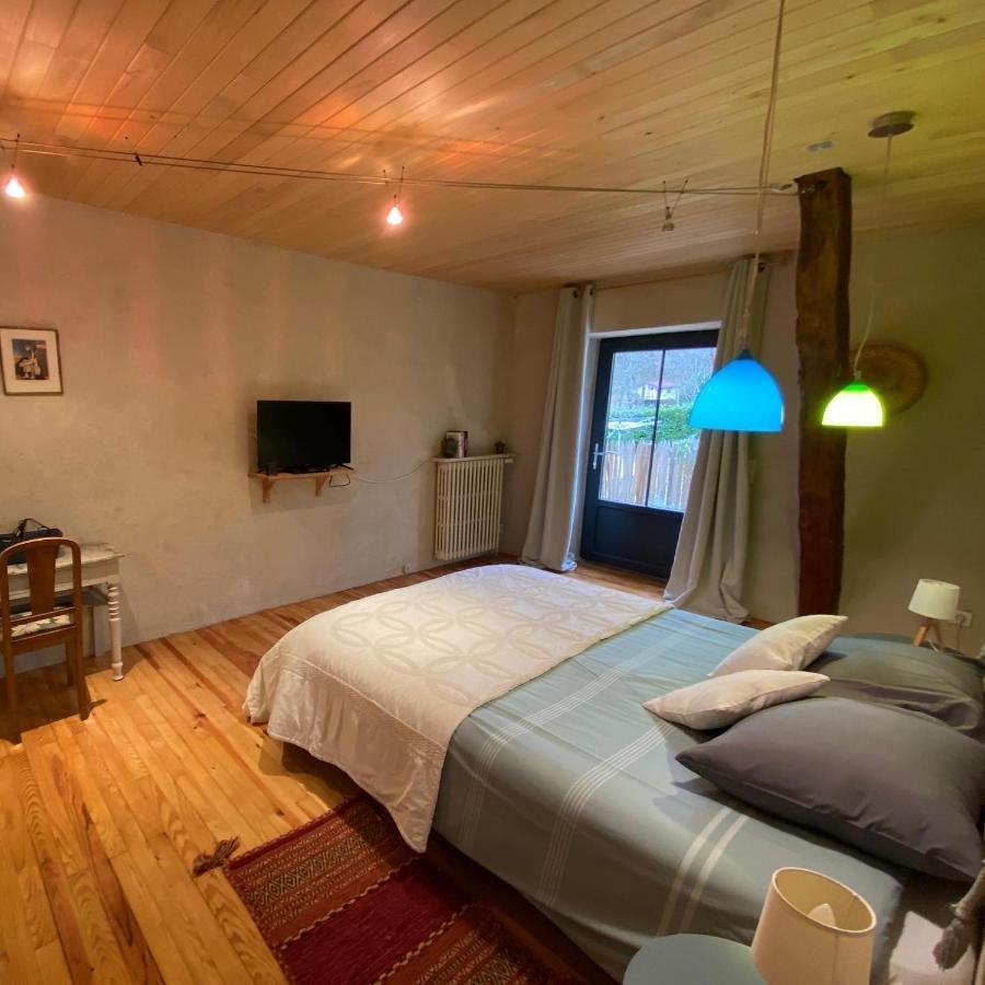 Maison De Vacances Loubejac Екстериор снимка